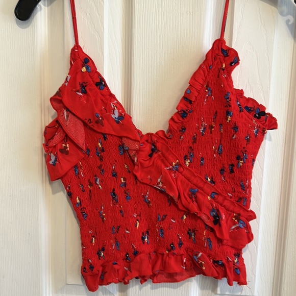 Red tank crop top - Picture 3 of 5